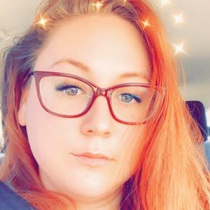 Meet your Posher, Deanna